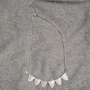 NWOT Necklace